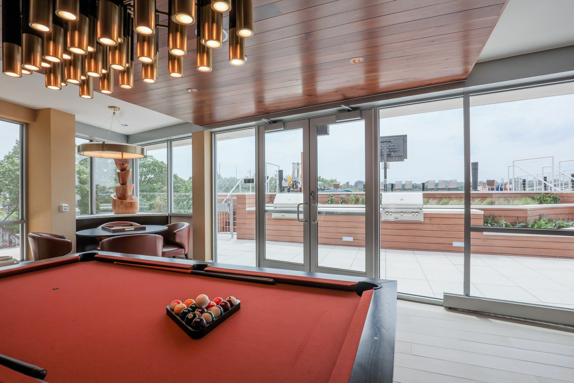 Global Luxury Suites Longwood Medical ブルックライン エクステリア 写真