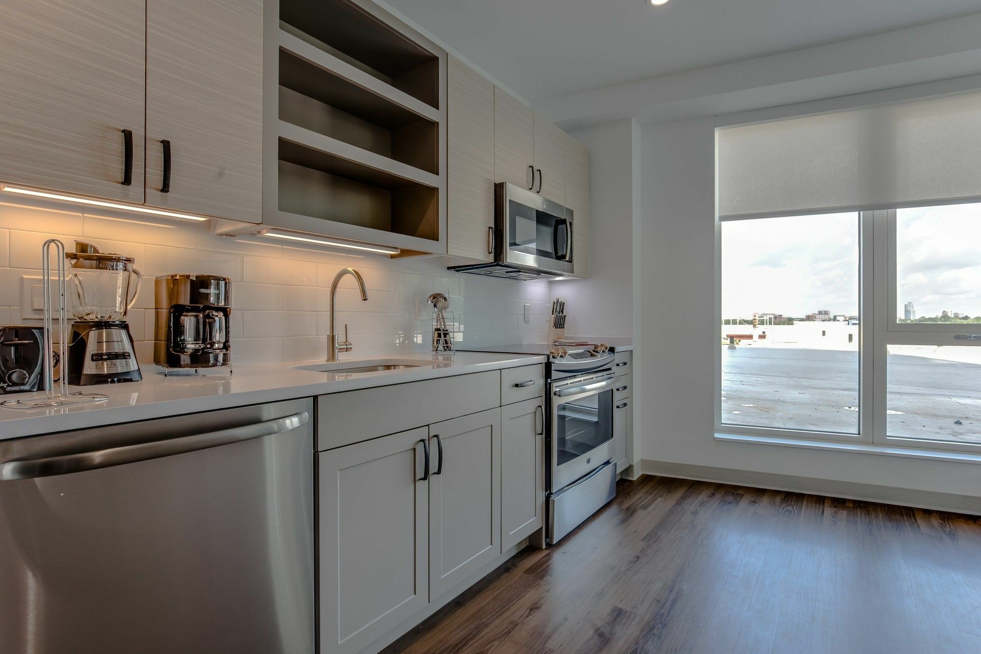Global Luxury Suites Longwood Medical ブルックライン エクステリア 写真