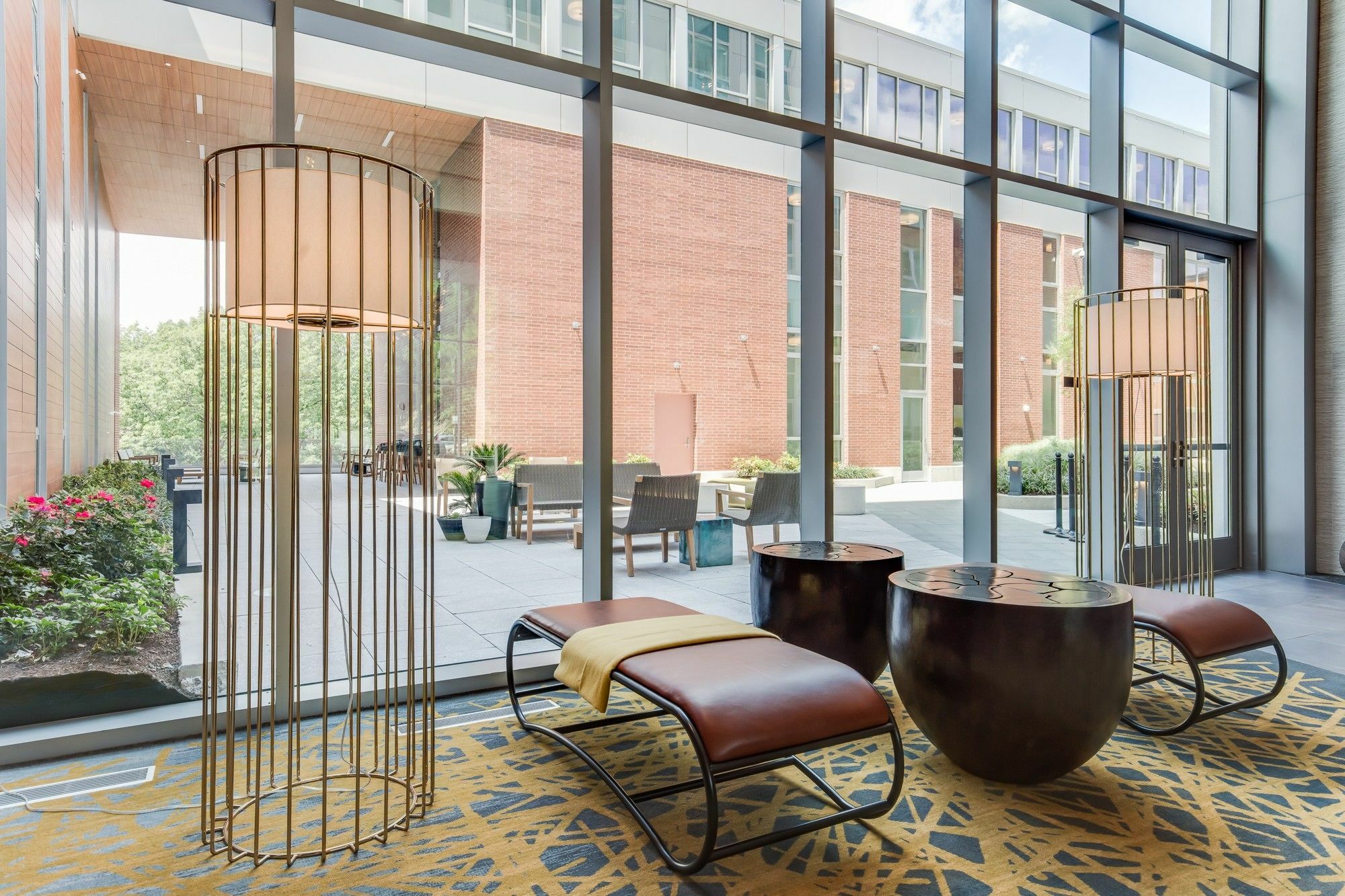 Global Luxury Suites Longwood Medical ブルックライン エクステリア 写真